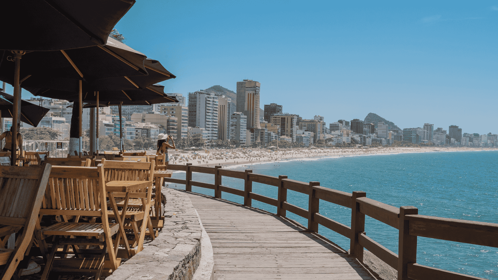 Scenic neighborhood outlook for relocation and lifestyle in Leblon, Rio de Janeiro